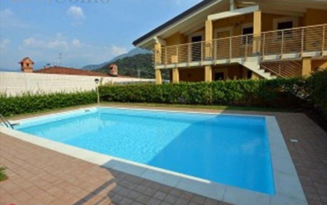 Апартаменты Attico With Swimming Pool Лено Экстерьер фото